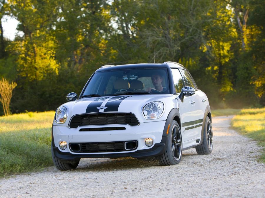  Mini Cooper Countryman S All4 2010 года  (US) (фото 14 из 37)